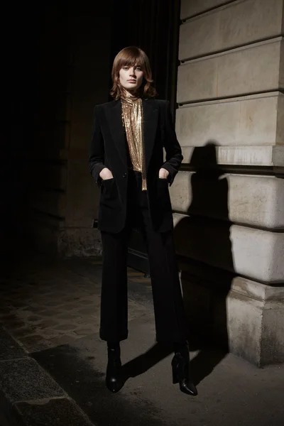 Look 7